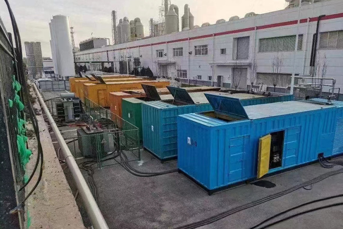 江宁发电机租赁施工现场